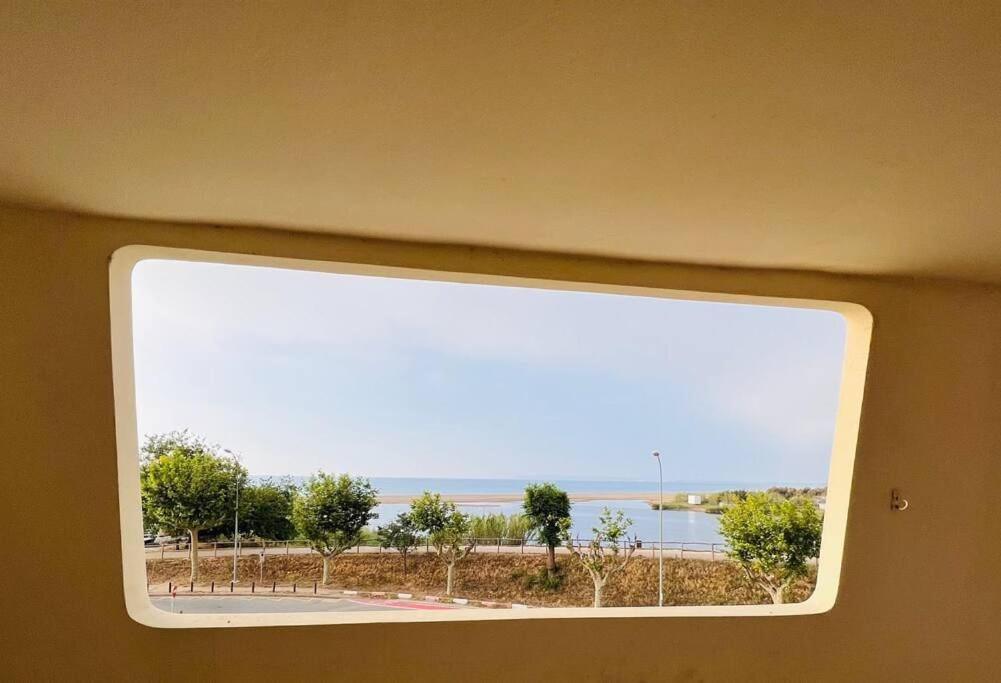 אמפוריבראבה 3Apartamento De Tres Habitaciones מראה חיצוני תמונה