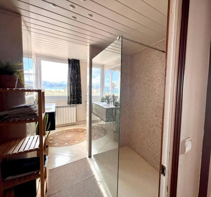 אמפוריבראבה 3Apartamento De Tres Habitaciones מראה חיצוני תמונה